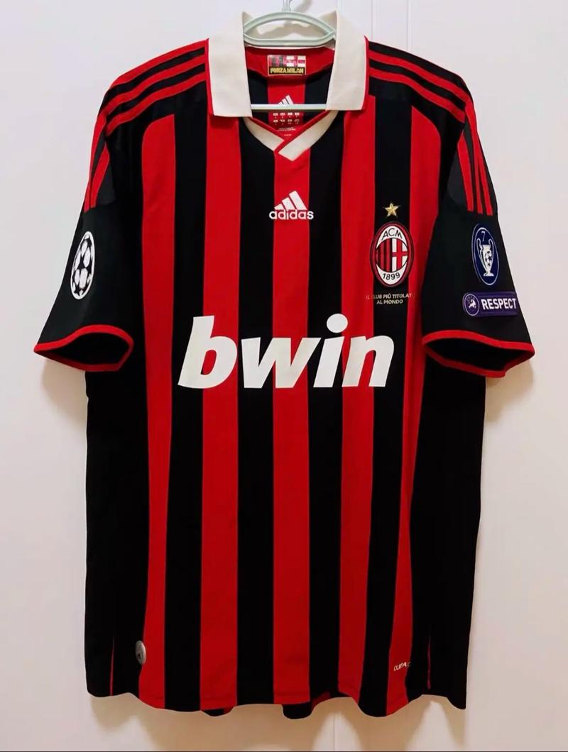 官方：深圳青年人球员韩光徽退役，曾在北理工效力多年