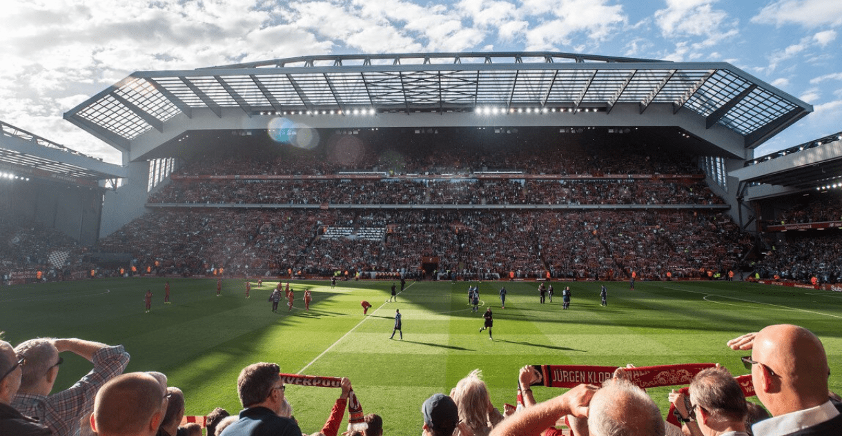 带队6战4胜重回积分榜榜首，穆斯卡特当选中超9／10月最佳教练