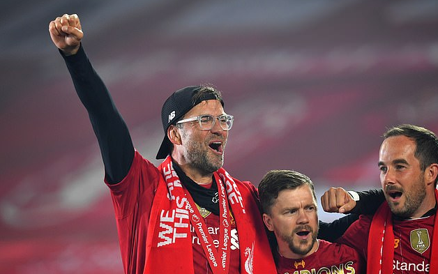 NBA战报：布朗42分，凯尔特人123-117击败尼克斯