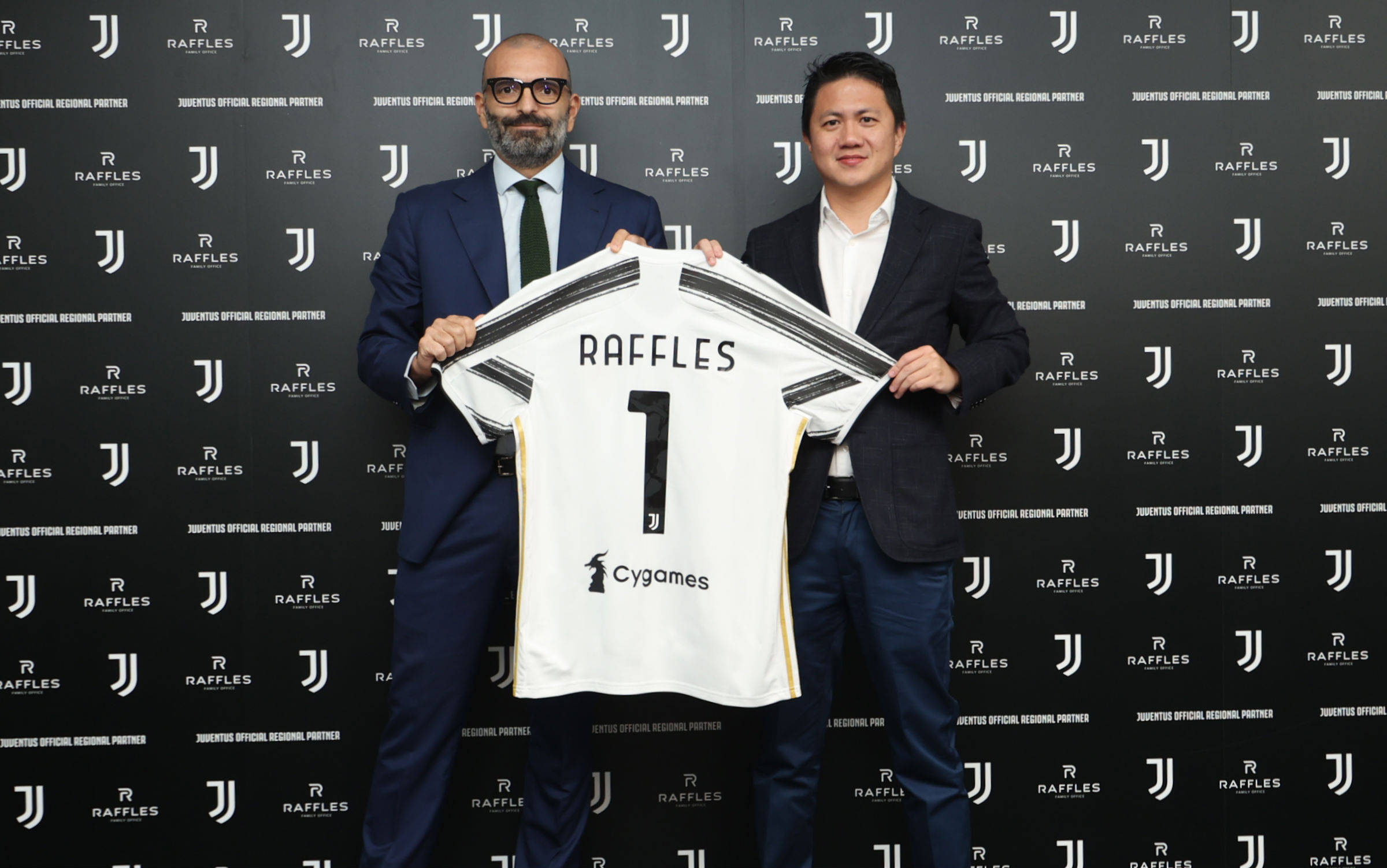 罗林斯32分6板14助 NBA雄鹿114-123不敌76人 马克西54分