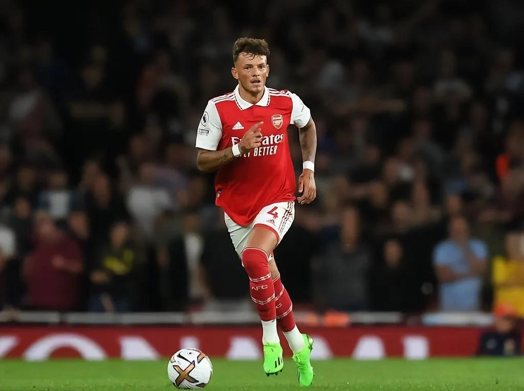 避免附加赛停赛，意媒：染黄的泽林斯基可能轮休波兰末轮比赛