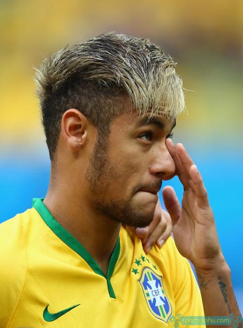 中甲半场：葛一凡两连扑保球门不失，苏州东吴0-0定南赣联