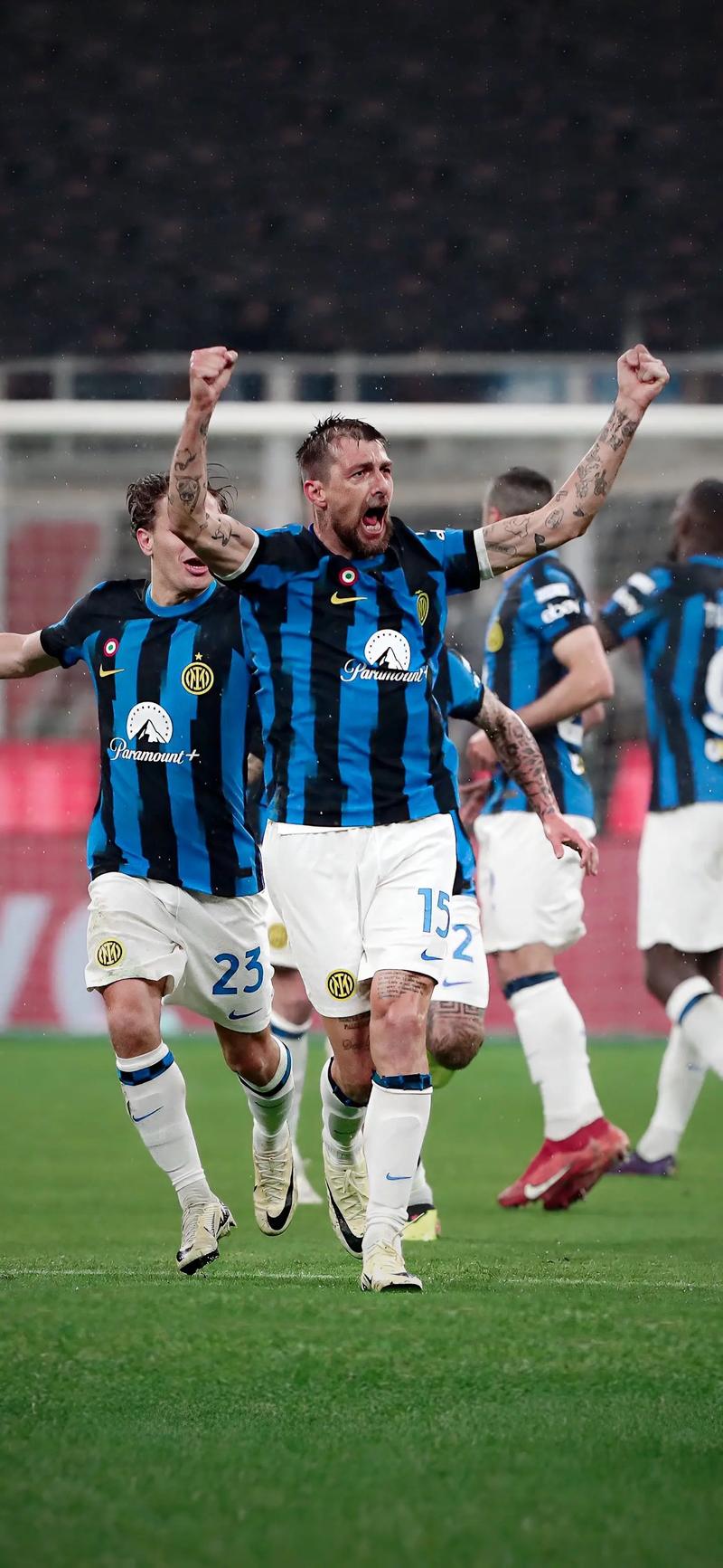 奥格斯堡2-0勒沃库森，吉安努利斯传射，药厂三中门框