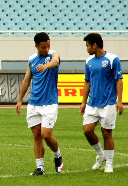 本菲卡欧冠出局将致穆里尼奥冬窗零引援