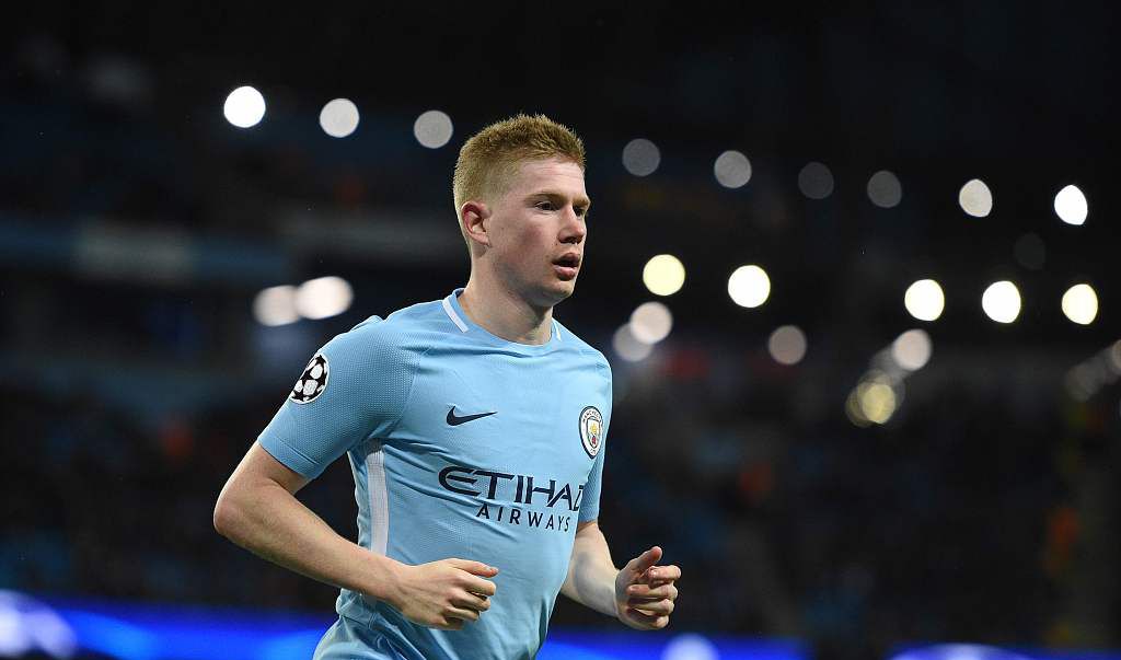 都体：佛罗伦萨球迷说DV9是“吉普赛人”，俱乐部被罚款2万欧