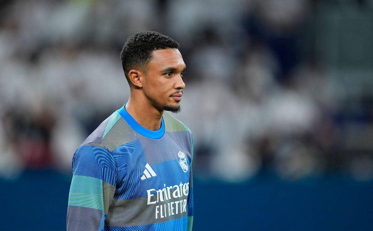 斯帕莱蒂：丢球前踢得像教科书一样死板；伊尔迪兹在顶级之上